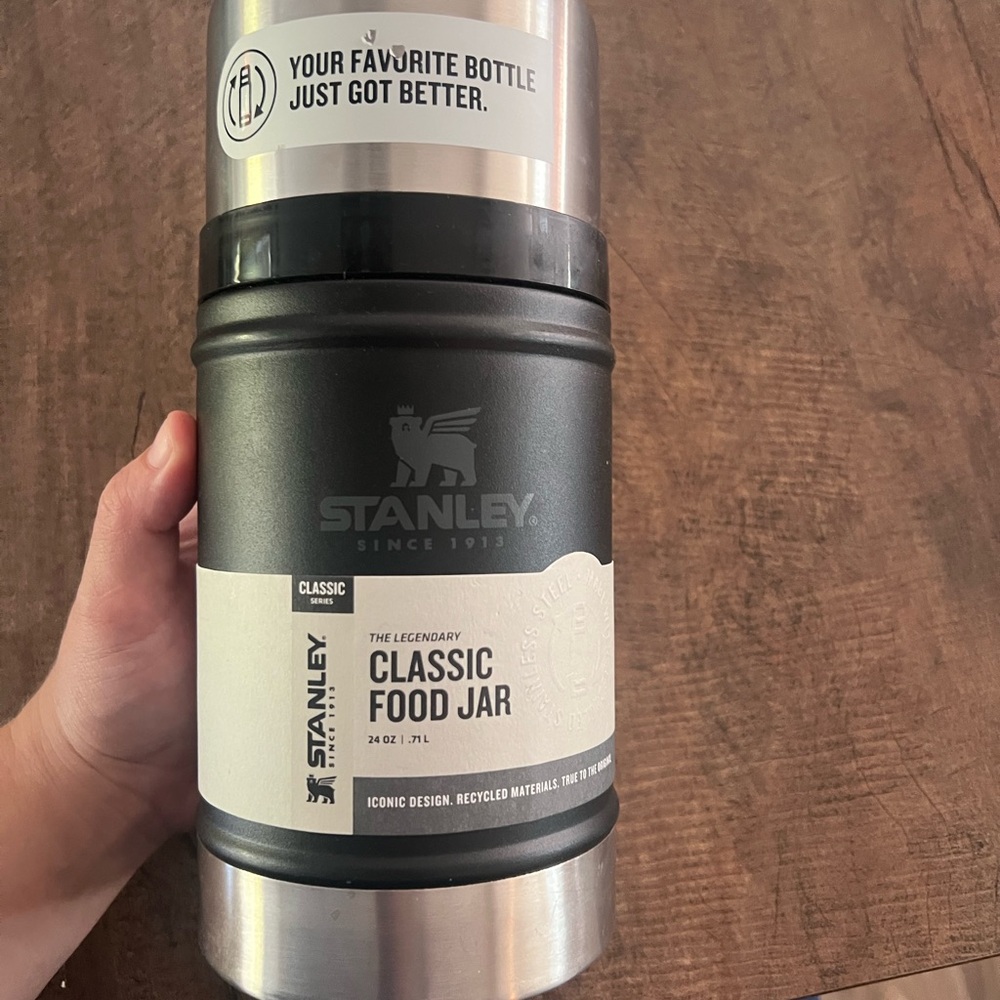 Stanley Classic Food Jar - Black and Silver